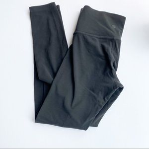 Athleta  High Rise Elation 7/8  Leggings XSmall